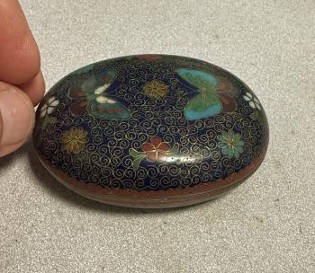 Image of 19thc cloisonne  box with butterflies