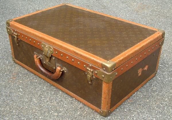 Price My Item: Value of Louis Vuitton antique travel trunk