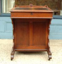 Victorian American Walnut Davenport Desk