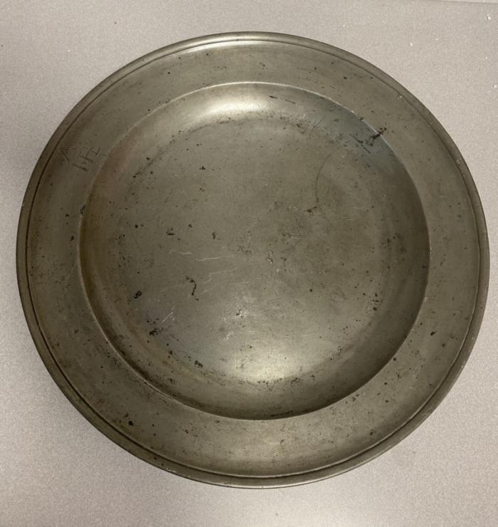 Thomas Griffin pewter charger c1760