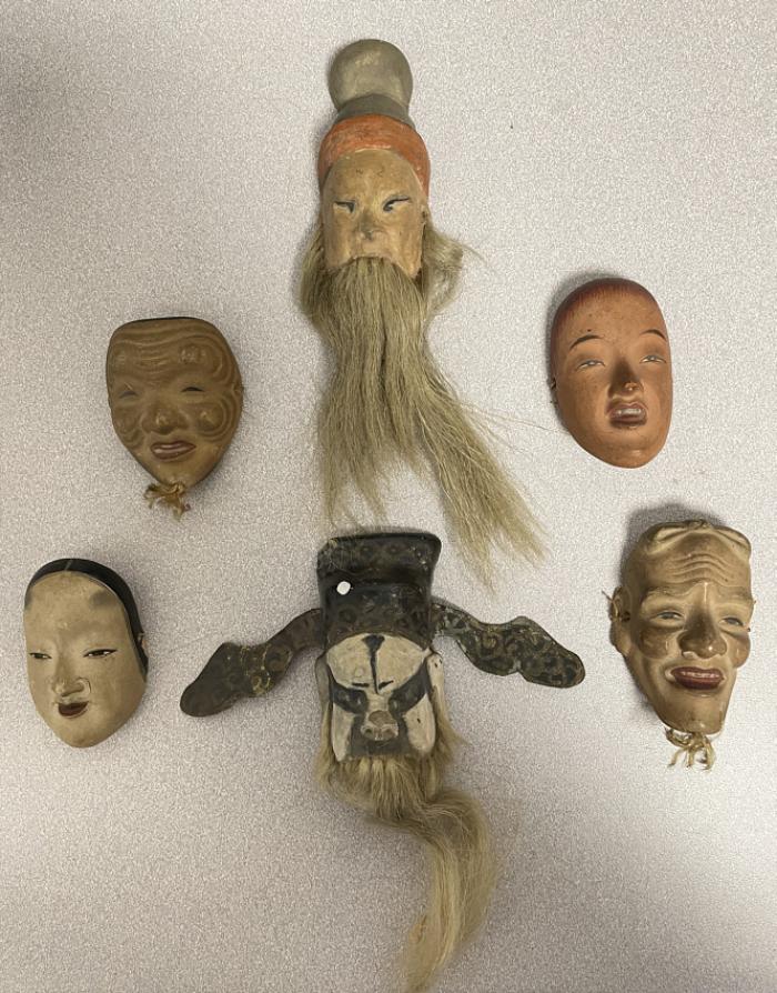 Japanese Meiji clay finger puppet masks c1880