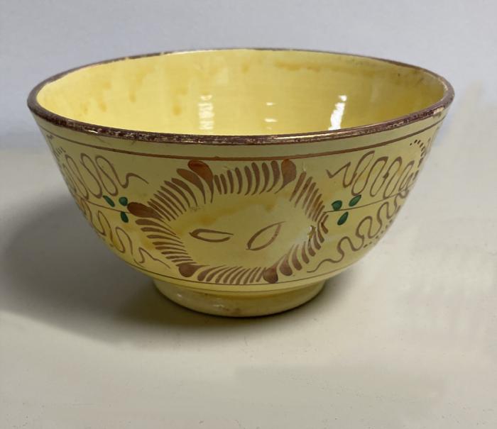 Canary yellow luster ware footed bowl c1820