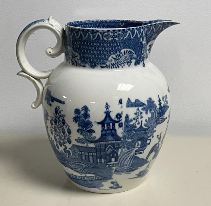 English earthenware Chinoiserie jug in Fig Tree pattern c1800