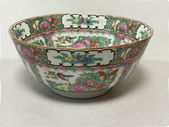 Chinese rose medallion large porcelain bowl