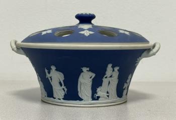 Image of Wedgwood Jasperware potpourri pot