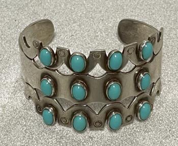 Image of Vintage Taxco sterling silver and turquoise bracelet