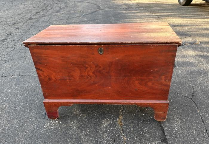 Red painted pine blanket chest c1800