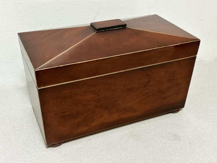 English Regency mahogany tea caddy c1820