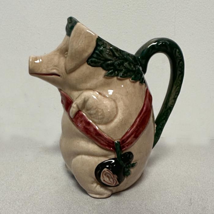 French majolica pig jug by Frie Onnaing c1920