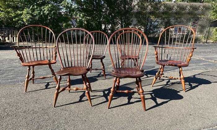 D R Dimes bow back Windsor chairs