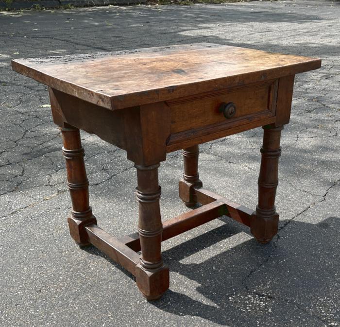 17thc Italian walnut table