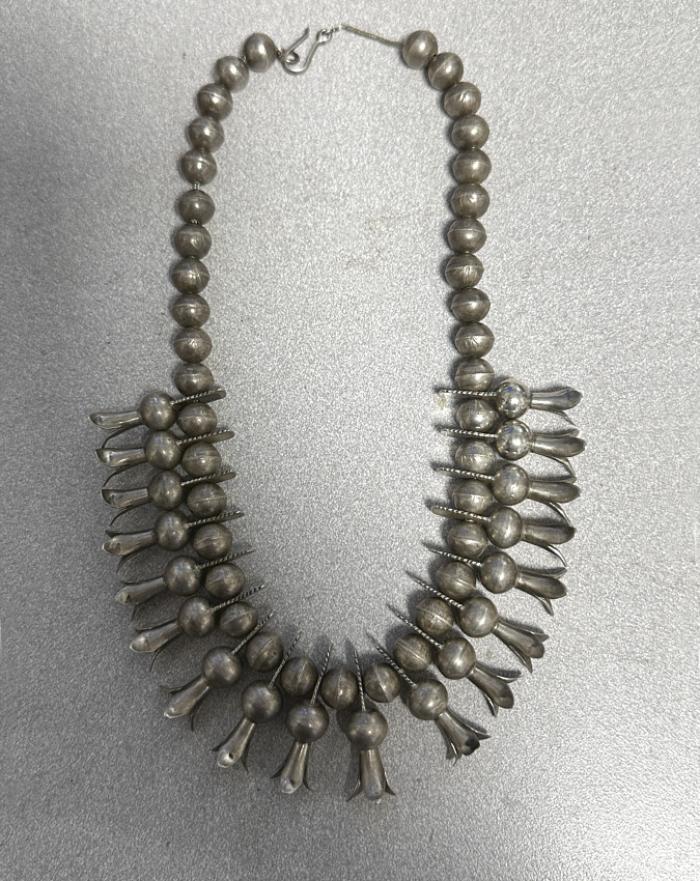 Navajo silver beaded necklace c1900