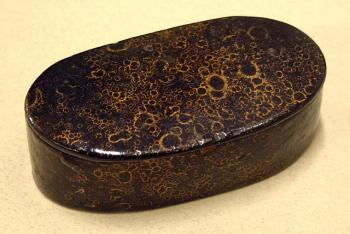 Image of Antique Hand Painted Snuff Box with gold flake design c1820