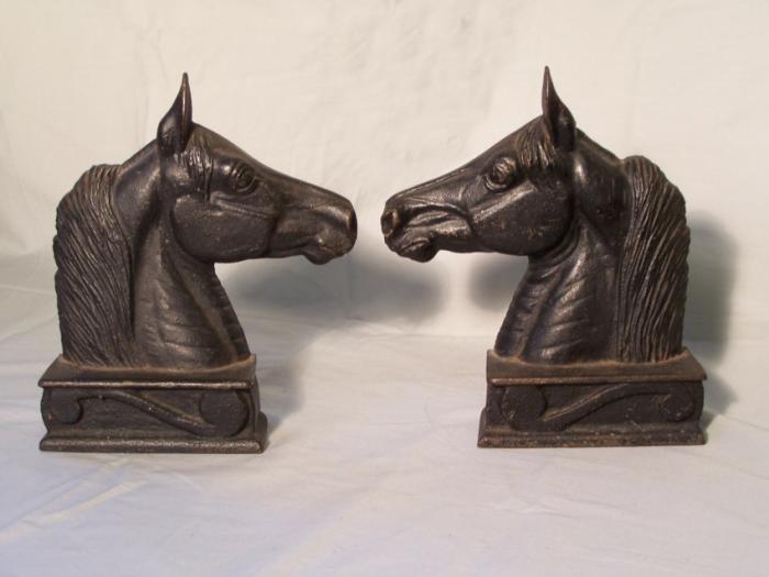 Virgina Metal Crafters cast iron horse bookends c1954