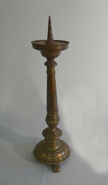 Image of 17th to 18th c Dutch or Flemish brass candlestick